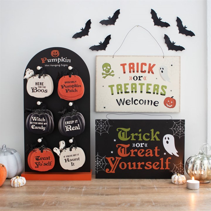 Trick or Treat Yourself Hanging Sign Trick or Treat Yourself Hanging Sign - Image 3