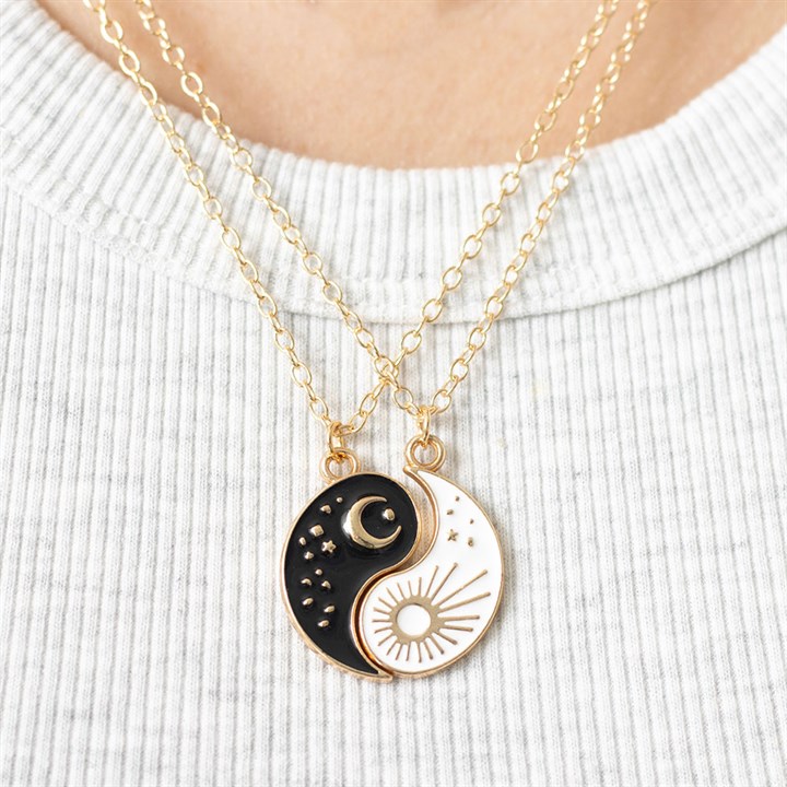 Pair of Yin Yang Best Friend Pendant Necklaces Pair of Yin Yang Best Friend Pendant Necklaces - Image 2