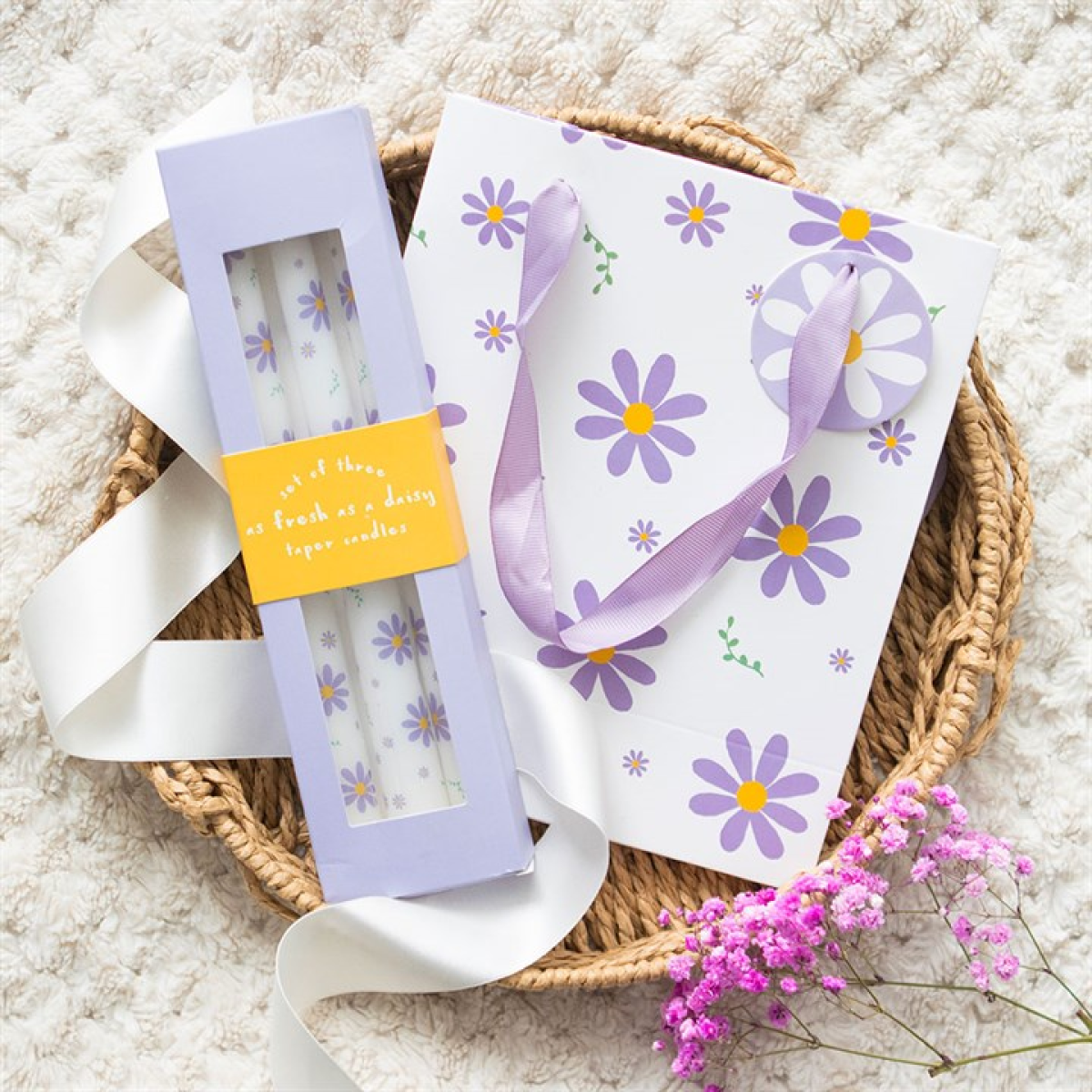 Set of 3 Purple Daisy Taper Candles Set of 3 Purple Daisy Taper Candles - Image 6