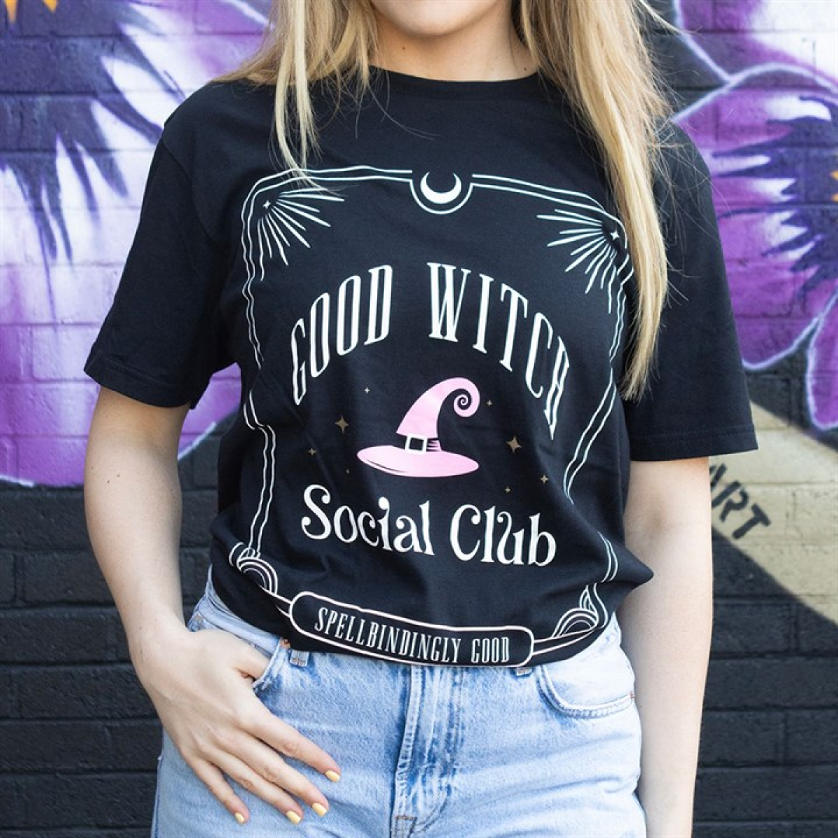 Pink Good Witch Social Club Unisex T-shirt Size L Pink Good Witch Social Club Unisex T-shirt Size L