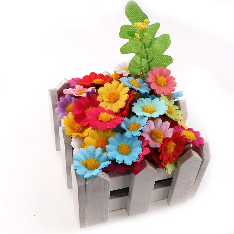 100pcs Mini Daisy Artificial Flower Heads for DIY Decoration 100pcs Mini Daisy Artificial Flower Heads for DIY Decoration - Image 2