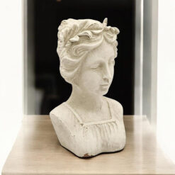 38cm Cream Resin Decorative Bust
