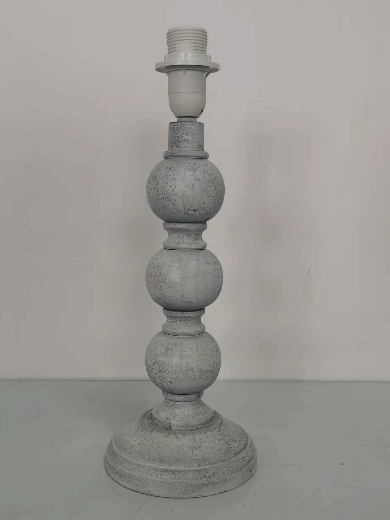 43CM LAMP AND SHADE 43CM LAMP AND SHADE - Image 3