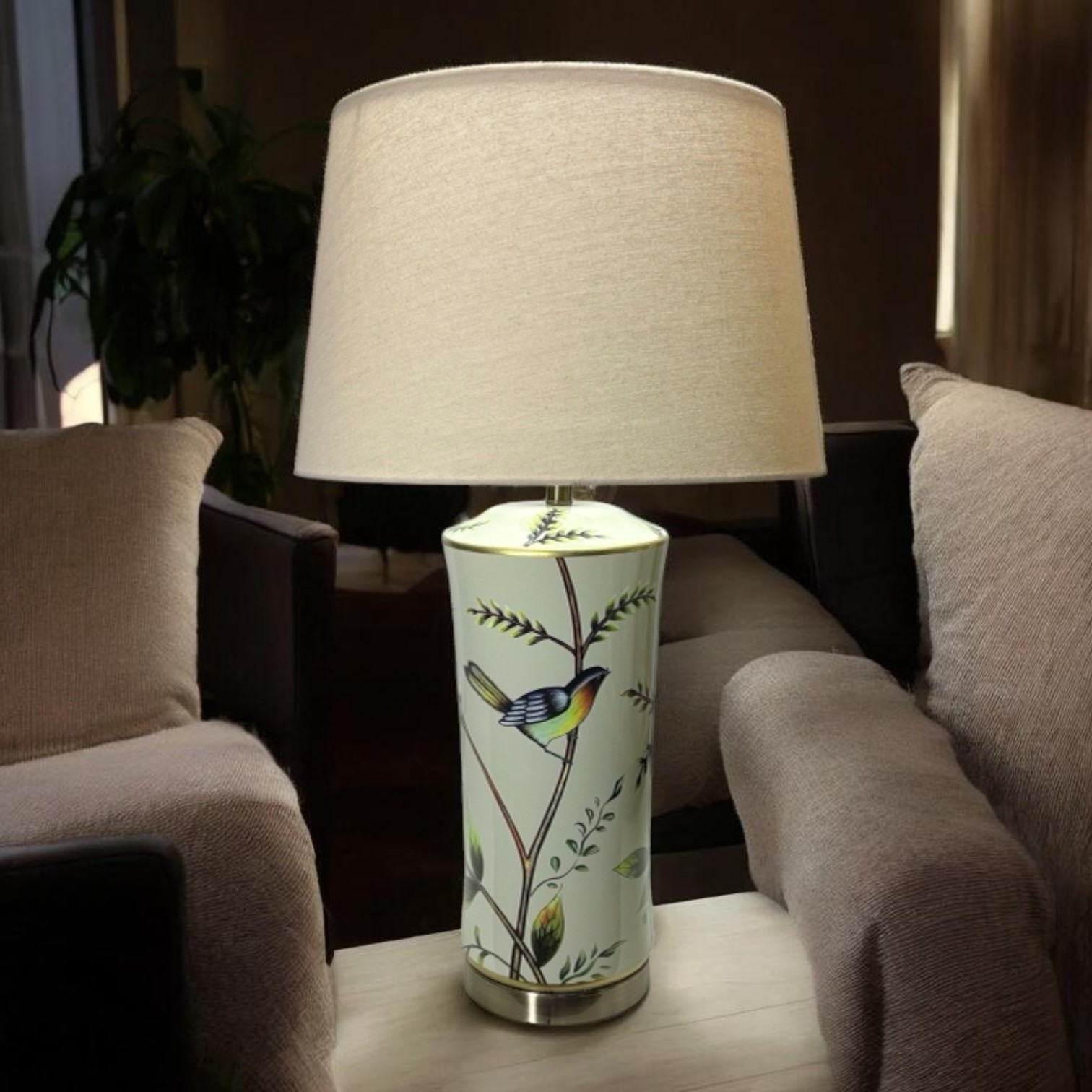 51CM TABLE LAMP AND SHADE 51CM TABLE LAMP AND SHADE