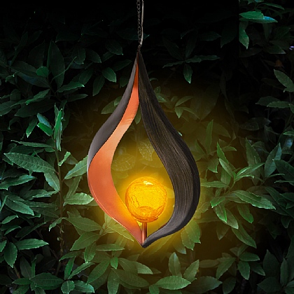 Flame-Effect Hanging Solar Light Flame-Effect Hanging Solar Light